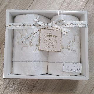 ディズニー(Disney)の新品　箱付き　ディズニー　ミッキー　ミニー　タオル　ゲストタオル　ホワイト　白(タオル/バス用品)