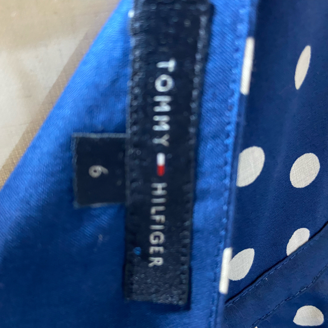 TOMMY HILFIGER(トミーヒルフィガー)のキャミワンピース　膝丈 レディースのワンピース(ひざ丈ワンピース)の商品写真