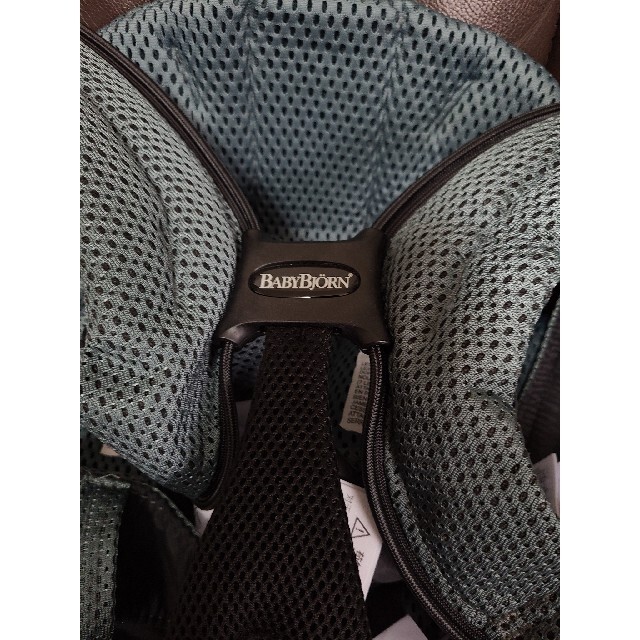 BABYBJORN(ベビービョルン)のBABYBJORN キッズ/ベビー/マタニティの外出/移動用品(抱っこひも/おんぶひも)の商品写真