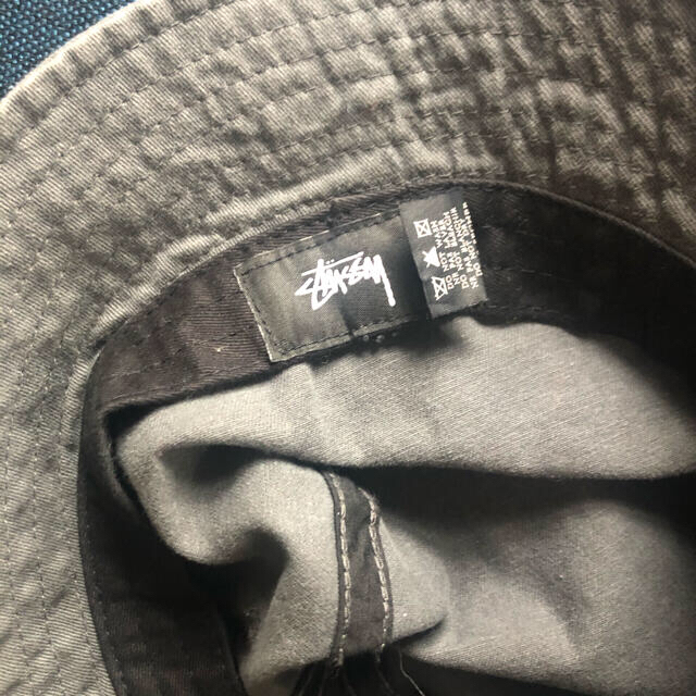 STUSSY(ステューシー)のSTUSSY バケットハット✨ブラックデニム メンズの帽子(ハット)の商品写真