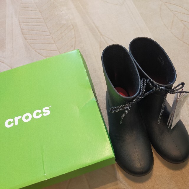 crocs(クロックス)のCROCS★長靴★24センチ★新品未使用★ レディースの靴/シューズ(レインブーツ/長靴)の商品写真