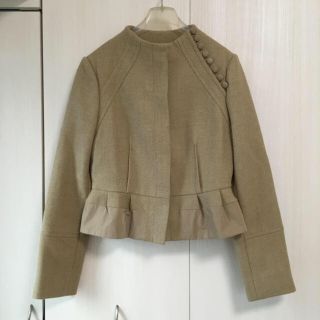 ビーシービージーマックスアズリア(BCBGMAXAZRIA)のBCBG ジャケット(テーラードジャケット)