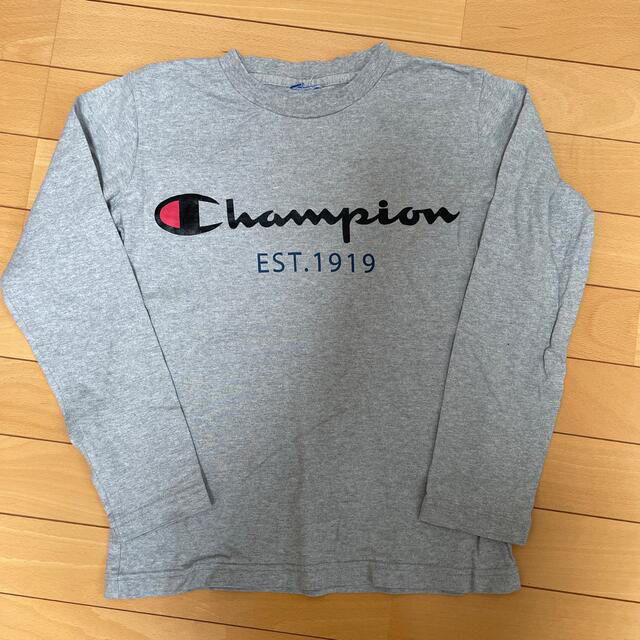 Champion(チャンピオン)の男の子　トレーナー&長袖Tシャツ　140 キッズ/ベビー/マタニティのキッズ服男の子用(90cm~)(Tシャツ/カットソー)の商品写真