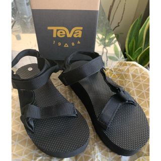 テバ(Teva)のTEVAフラットサンダル(サンダル)