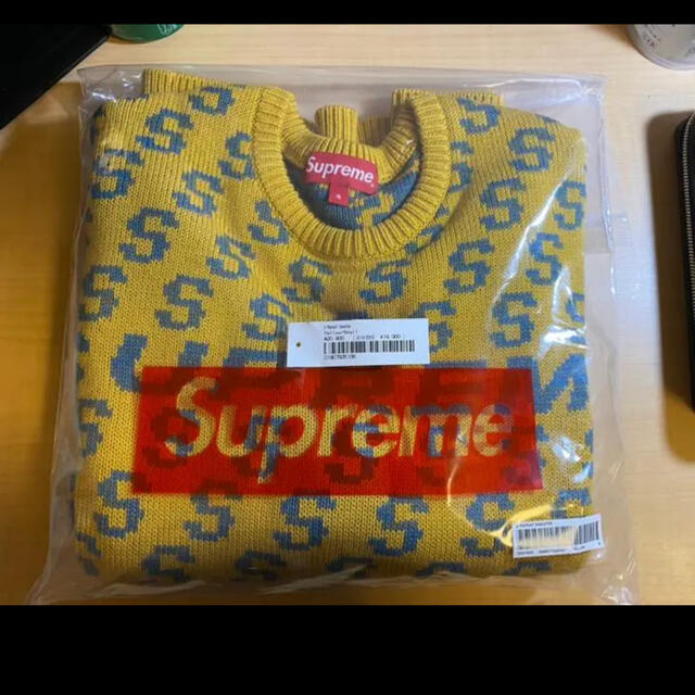 Supreme(シュプリーム)のSupreme S Repeat Sweater "Yellow" メンズのトップス(ニット/セーター)の商品写真