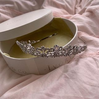 ヴェラウォン(Vera Wang)の【ivory&Co.】ティアラ　エリザベス　Elizabeth(その他)