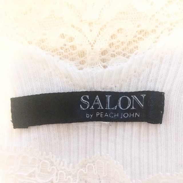 SALON(サロン)のSALON by PEACH JOHN⚪️半袖　レース付き レディースの下着/アンダーウェア(その他)の商品写真