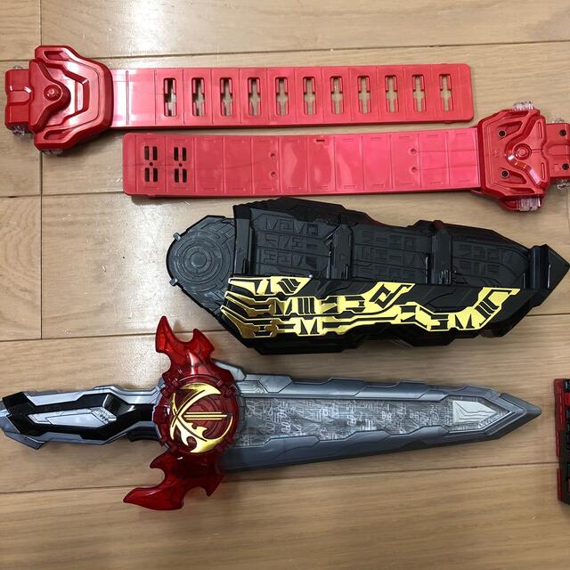 BANDAI(バンダイ)の仮面ライダーセイバー エンタメ/ホビーのフィギュア(特撮)の商品写真