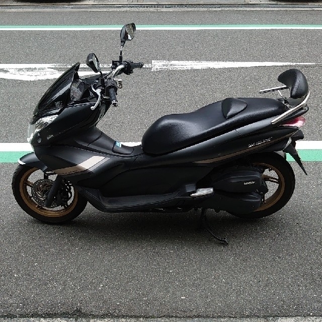 ホンダ PCX125 JF28 Special Edition "引取限定" 1