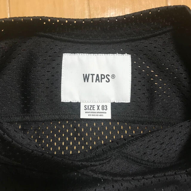 W)taps(ダブルタップス)のWTAPS QB BLACK Lサイズ  メンズのトップス(Tシャツ/カットソー(半袖/袖なし))の商品写真