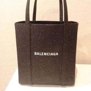 バレンシアガバッグ(BALENCIAGA BAG)のBALENCIAGA エブリデイトートバッグ  グリッター(トートバッグ)