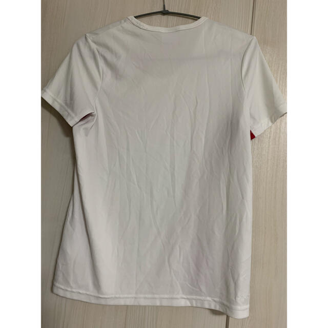 NIKE(ナイキ)のNIKE Tシャツ　Mサイズ レディースのトップス(Tシャツ(半袖/袖なし))の商品写真