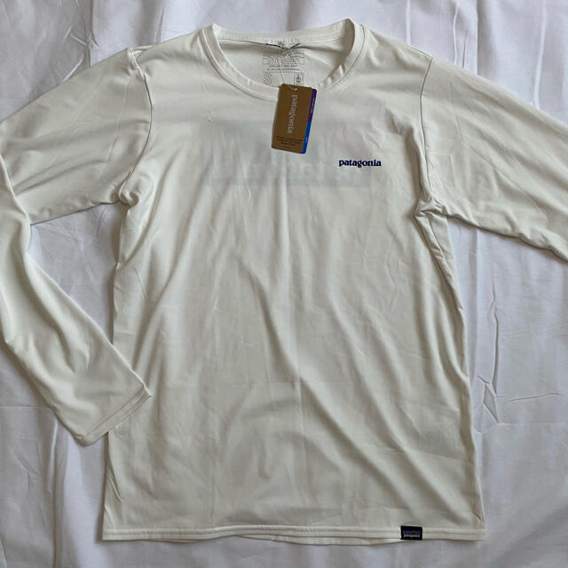 patagonia(パタゴニア)のPatagonia ロンT スイムウェア 白 ホワイト 海用 レディースのトップス(Tシャツ(長袖/七分))の商品写真