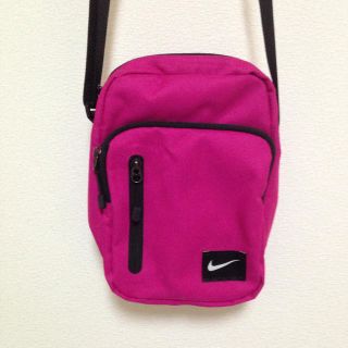 ナイキ(NIKE)のナイキ ショルダーバッグ(ショルダーバッグ)