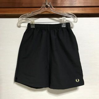 送料込❗️fred perry リバーシブル　ハーフパンツ ショートパンツ　UK