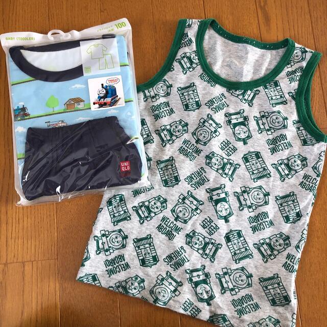 UNIQLO(ユニクロ)のトーマスセット キッズ/ベビー/マタニティのキッズ服男の子用(90cm~)(パジャマ)の商品写真