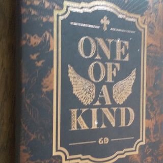 G－DRAGON『ONE OF A KIND』CD(K-POP/アジア)