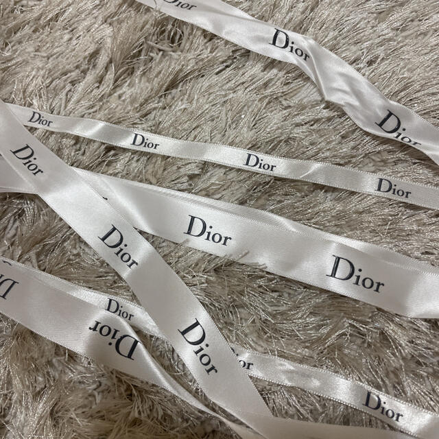 Christian Dior(クリスチャンディオール)のDior リボン　ギフトラッピング　4本セット インテリア/住まい/日用品のオフィス用品(ラッピング/包装)の商品写真