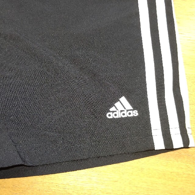 adidas(アディダス)のASCE様専用 adidas  ショートパンツ 部屋着 150cm キッズ/ベビー/マタニティのキッズ服男の子用(90cm~)(パンツ/スパッツ)の商品写真