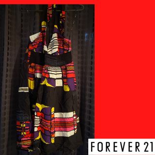 フォーエバートゥエンティーワン(FOREVER 21)のトップス　(キャミソール)