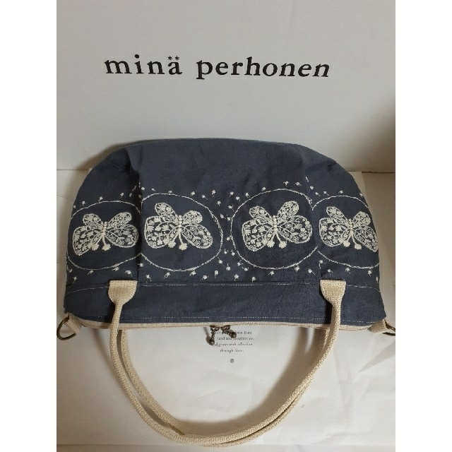 mina perhonen(ミナペルホネン)のらおん様専用❗ぷっくりマチのプリーツ入り💓２way ショルダー付き保冷バッグ インテリア/住まい/日用品のキッチン/食器(弁当用品)の商品写真