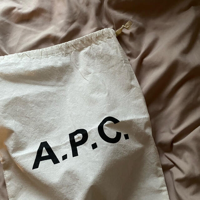 A.P.C(アーペーセー)のAPC アーペーセ　巾着 レディースのバッグ(ショップ袋)の商品写真