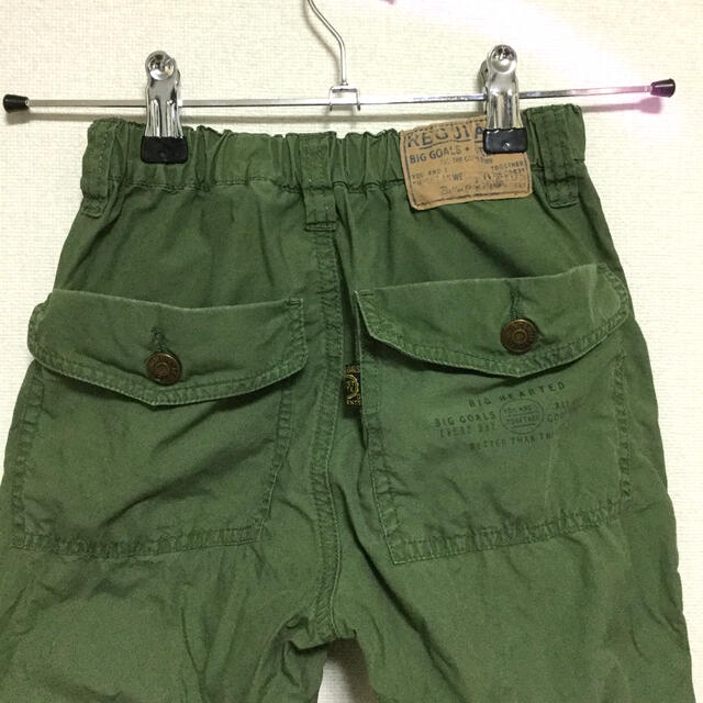 F.O.KIDS(エフオーキッズ)の《中古品》F.O KIDS  ストレートパンツ（130） キッズ/ベビー/マタニティのキッズ服男の子用(90cm~)(パンツ/スパッツ)の商品写真