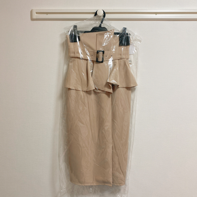 新品タグ付き snidel コルセットベルトタイトスカート 1 Mサイズ