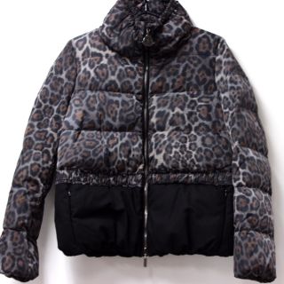 モンクレール(MONCLER)のモンクレール MONCLER レオパード 切り替え ARGENTEE ダウンジャケット ダウン ブラウン系×ブラック 新品同様(ダウンジャケット)