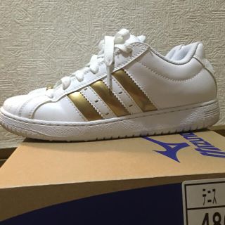 アディダス(adidas)の【専用】美品 adidas スニーカー 24.5(スニーカー)