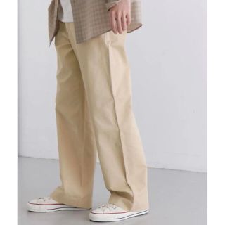 コモリ(COMOLI)のauralee washed finks chino pants サイズ3(チノパン)