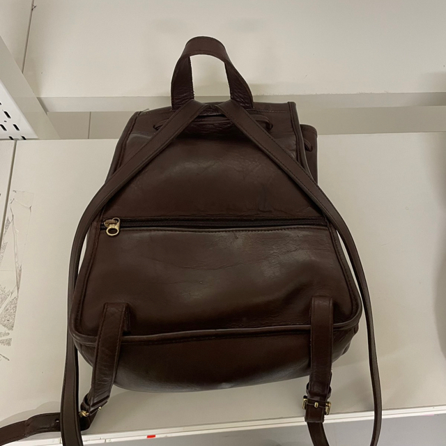 COACH(コーチ)のオールドコーチ　 coach リュック　necoco*ﾟ様専用 レディースのバッグ(リュック/バックパック)の商品写真