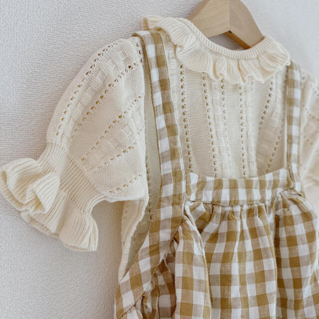 キッズ　サマーニット　フリル　カットソー キッズ/ベビー/マタニティのキッズ服女の子用(90cm~)(Tシャツ/カットソー)の商品写真