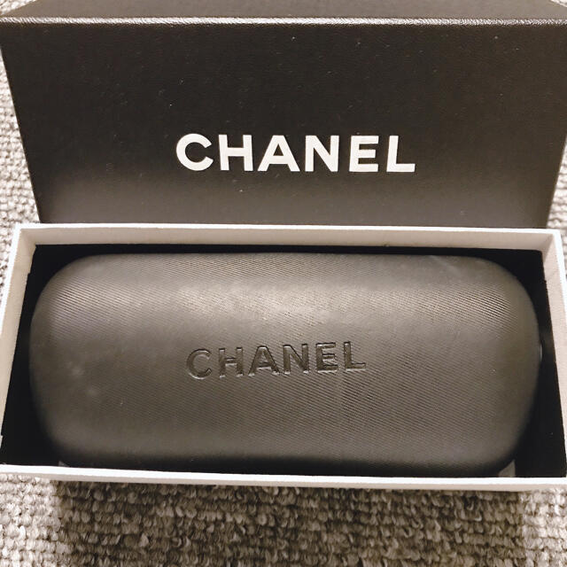 CHANEL(シャネル)のCHANELサングラス レディースのファッション小物(サングラス/メガネ)の商品写真