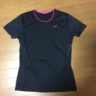 ナイキ(NIKE)のナイキTシャツ   (Tシャツ(半袖/袖なし))