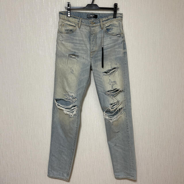 AMIRI Slouch Destroy Jean クラッシュデニム メンズのパンツ(デニム/ジーンズ)の商品写真