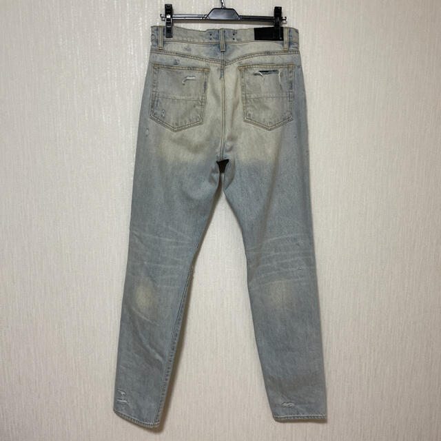 AMIRI Slouch Destroy Jean クラッシュデニム メンズのパンツ(デニム/ジーンズ)の商品写真