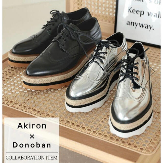 新品未使用　アキロン　ドノバン　コラボジューズ レディースの靴/シューズ(ローファー/革靴)の商品写真