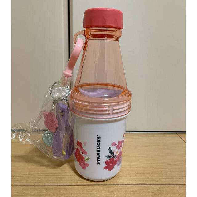 Starbucks Coffee(スターバックスコーヒー)のスターバックス　SAKURA2021 ボトルフラワー　チャーム　473ml インテリア/住まい/日用品のキッチン/食器(タンブラー)の商品写真