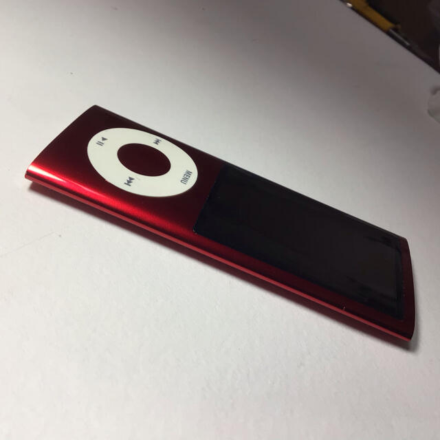 Apple(アップル)のiPod nano 5世代　16GB レッド-4 スマホ/家電/カメラのオーディオ機器(ポータブルプレーヤー)の商品写真