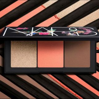 ナーズ(NARS)のNARS MOTU TAPU1265 限定品　新品未使用　フェイスパレット(フェイスカラー)