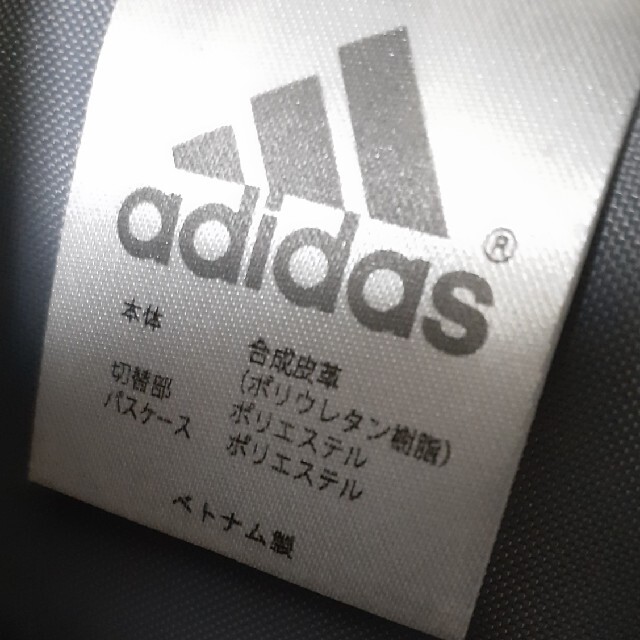 adidas(アディダス)のショルダーバッグ　ジャイアンツ　adidas　アディダス　 スポーツ/アウトドアの野球(応援グッズ)の商品写真