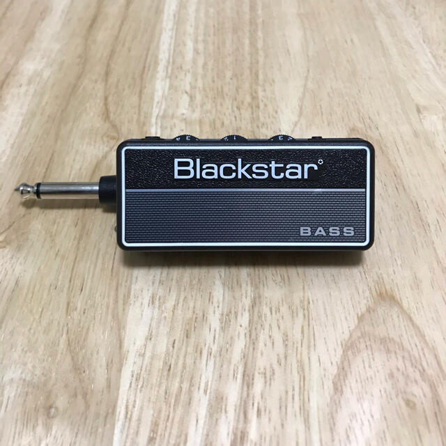 たかぼちゃんw様専用　ベース　アンプラグ　Black star 楽器のベース(その他)の商品写真