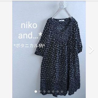 ニコアンド(niko and...)のニコアンド小花プリントが大人可愛いワンピース(ひざ丈ワンピース)