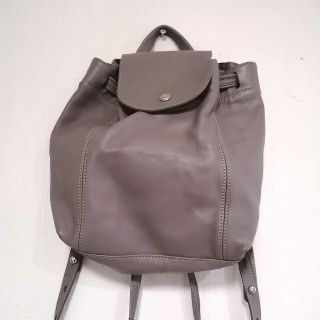 ロンシャン(LONGCHAMP)のロンシャン　ル・プリアージュ　キュイール　バックパック  グレー(リュック/バックパック)