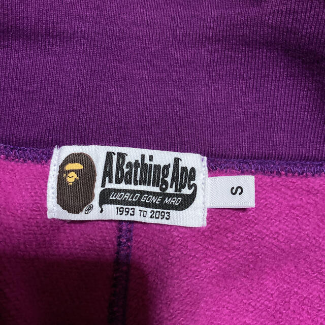 APE BAPE KAWS CAMO 紫 ハーフパンツ ショーツ s スウェット APE BAPE KAWS CAMO 紫 ハーフパンツ ショーツ s スウェット