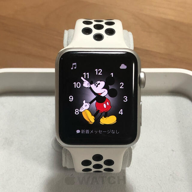 早い者勝ち Apple Watch アップルウォッチ silver 42mm 新作モデル