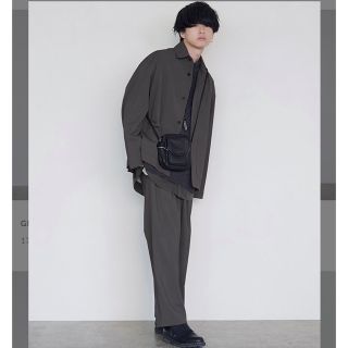 ハレ(HARE)のリドム　　CUPRO RATINE EASY TROUSERS  (スラックス)