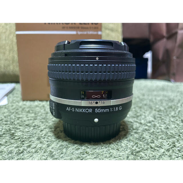 ニコンNikon 単焦点レンズ　50mm