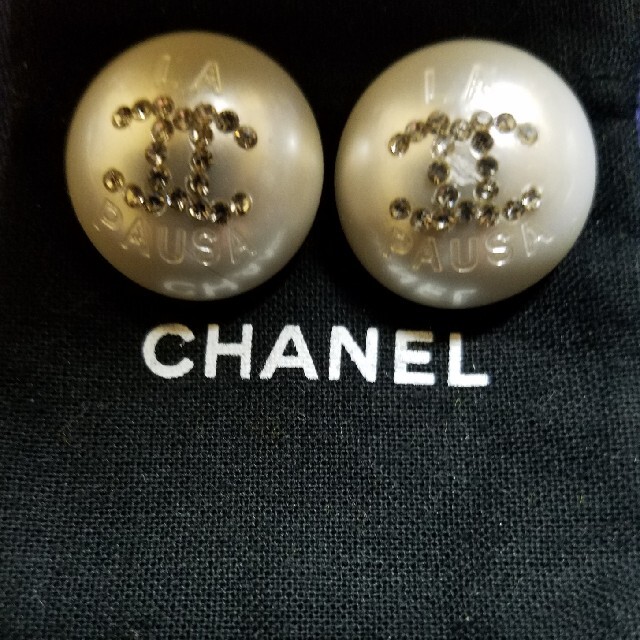 CHANEL(シャネル)のCHANELボタン　大粒♡ ハンドメイドの素材/材料(各種パーツ)の商品写真